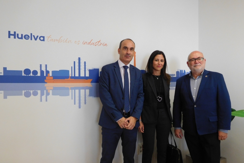 AIQBE y Caja Rural del Sur impulsan beneficios financieros para los empleados del sector industrial